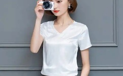 看着我是怎么吃你的水蜜桃